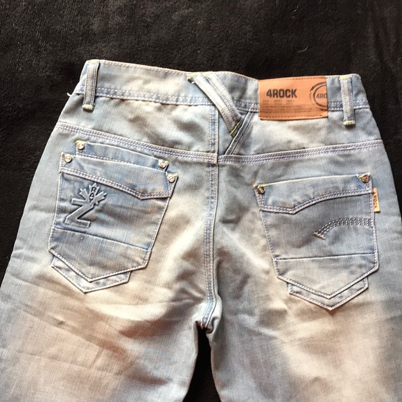 Jeans - Picture 4 of 4